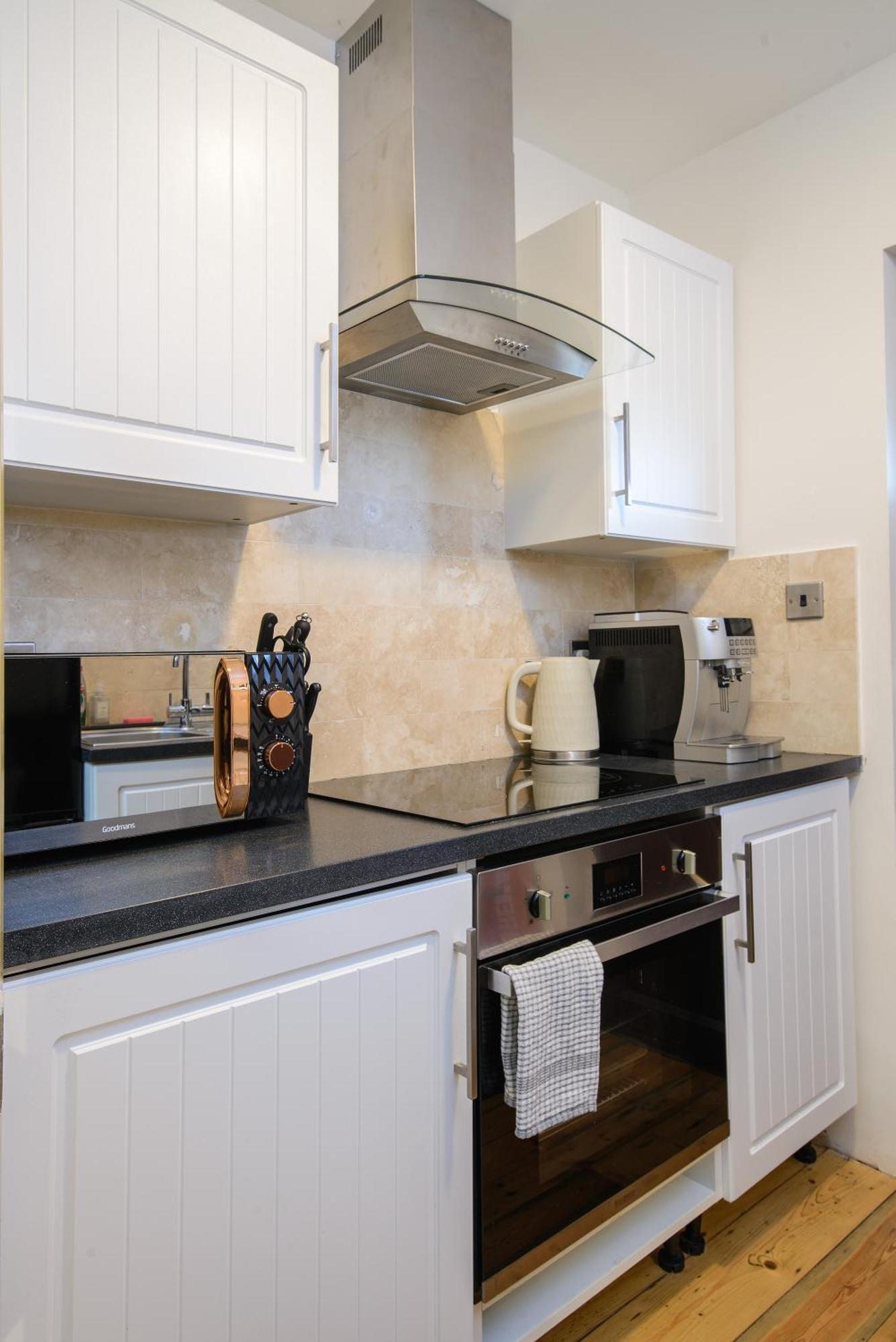 Deluxe 4 Or 5 Bed House With Hot Tub, Cinema Room Sleeps 15 Saffron Walden Dış mekan fotoğraf
