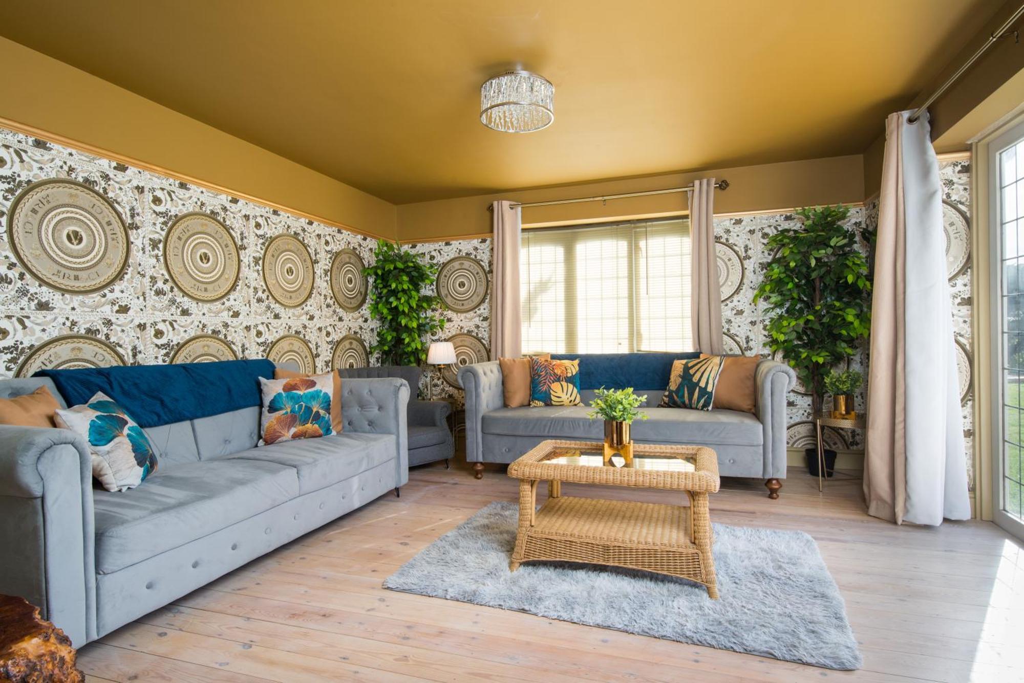 Deluxe 4 Or 5 Bed House With Hot Tub, Cinema Room Sleeps 15 Saffron Walden Dış mekan fotoğraf